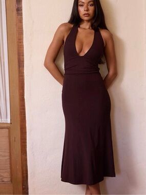 Sasha Therese Thea midi dress